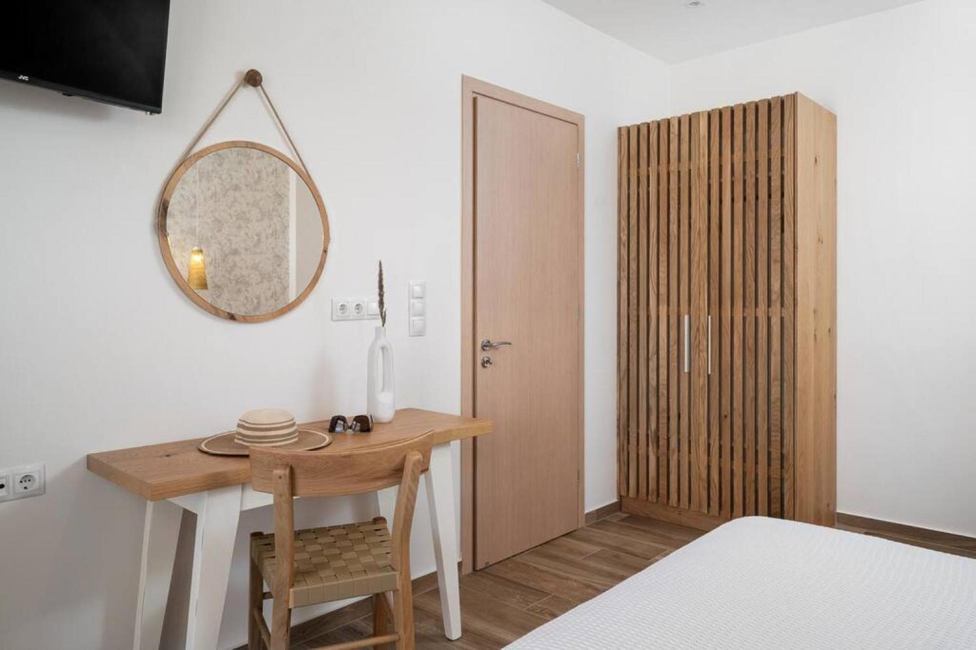 Kayy Apartments 3 In Matala エクステリア 写真