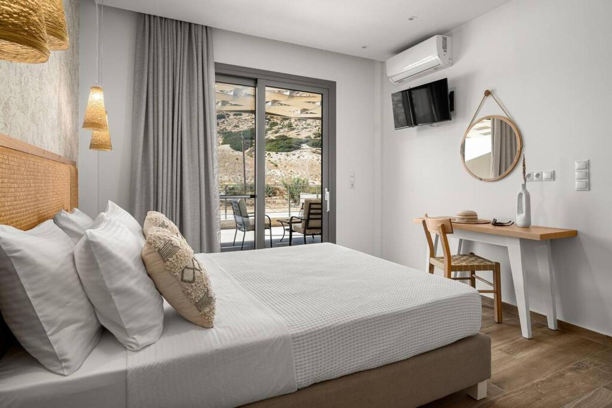 Kayy Apartments 3 In Matala エクステリア 写真